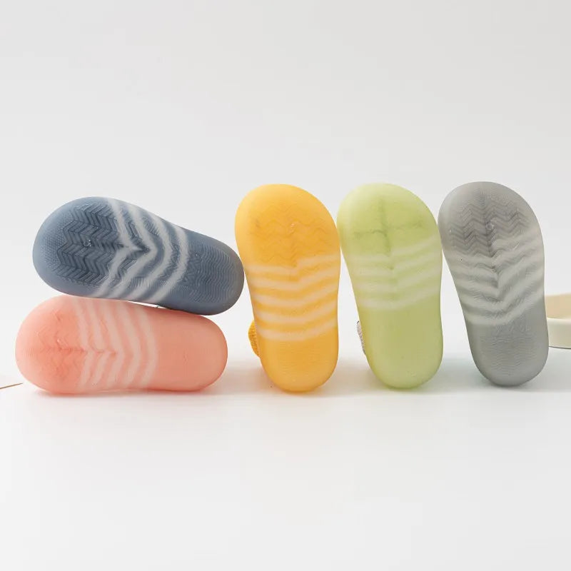 Animal Pattern Baby Floor Socks Non-Slip Silicone Sole Cute Cartoon Toddler Shoes Breathable Casual Cotton Baby Boys Girls Shoes